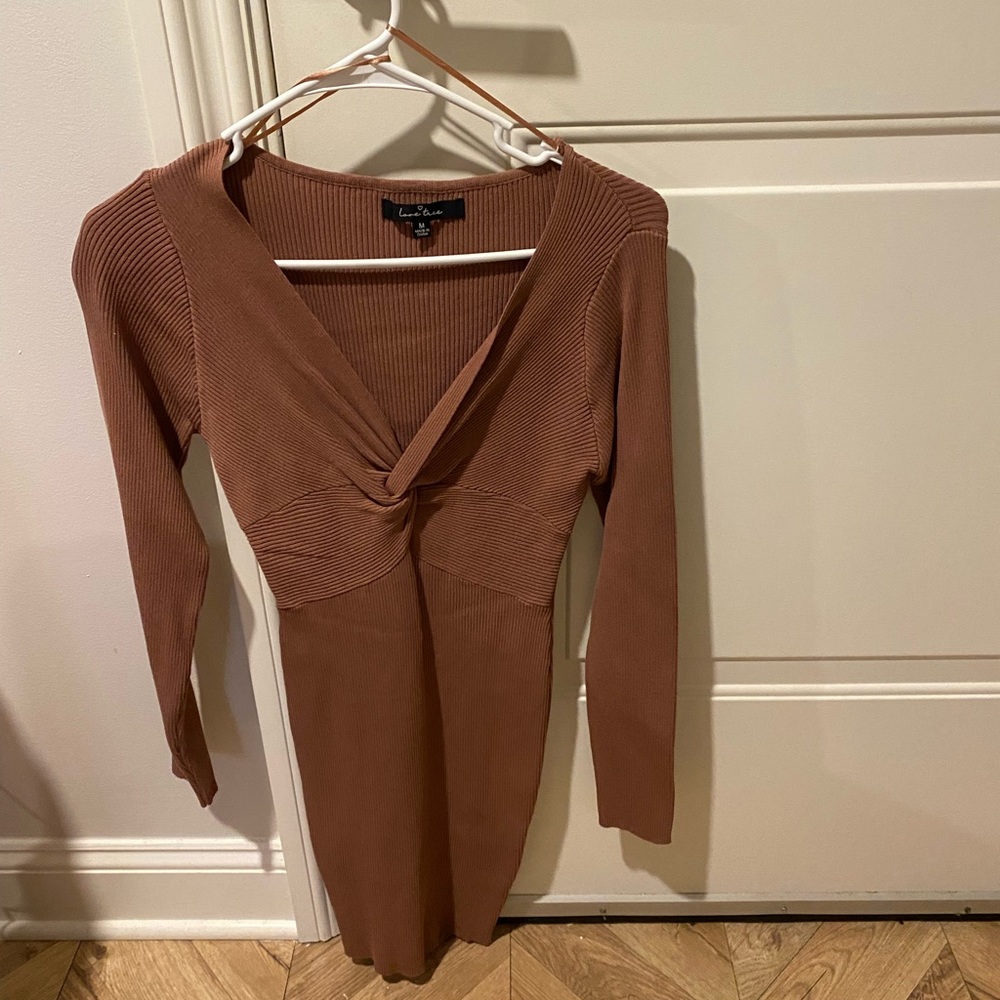 Long Sleeved Body Con Dress